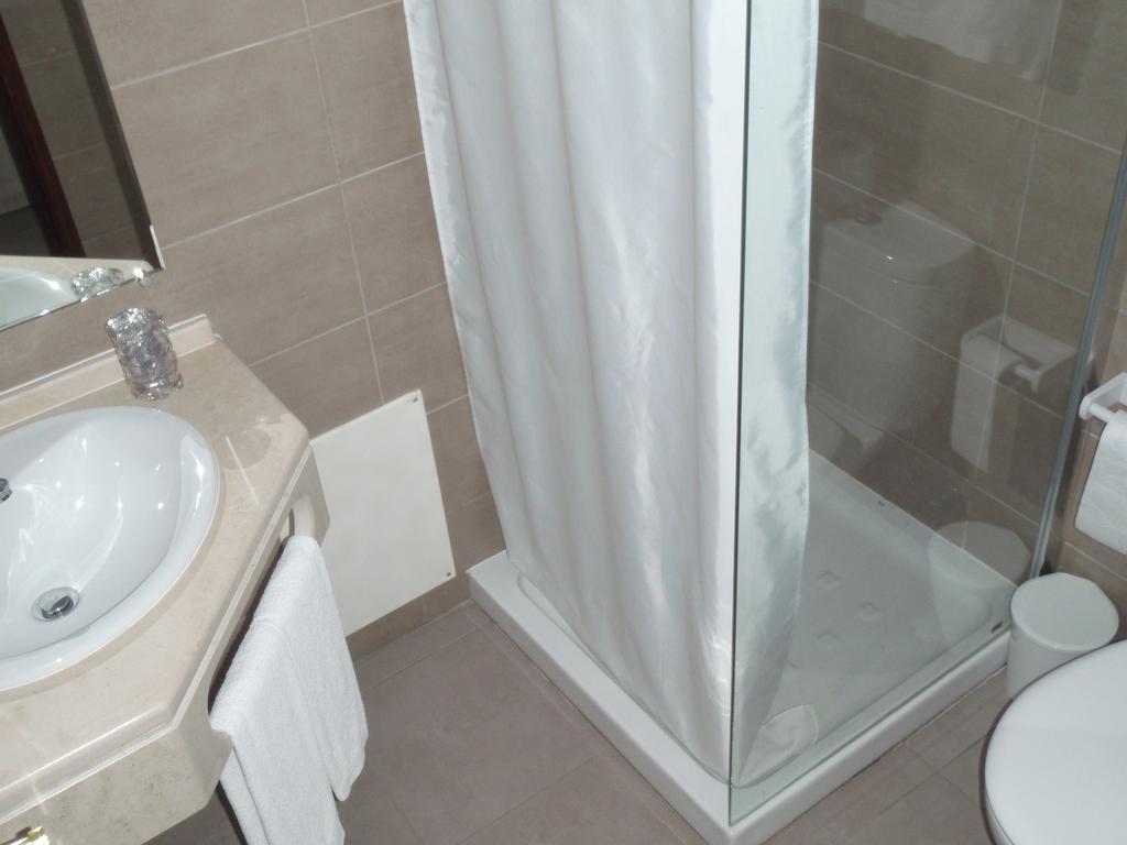 Hotel Romba Ourique Kültér fotó
