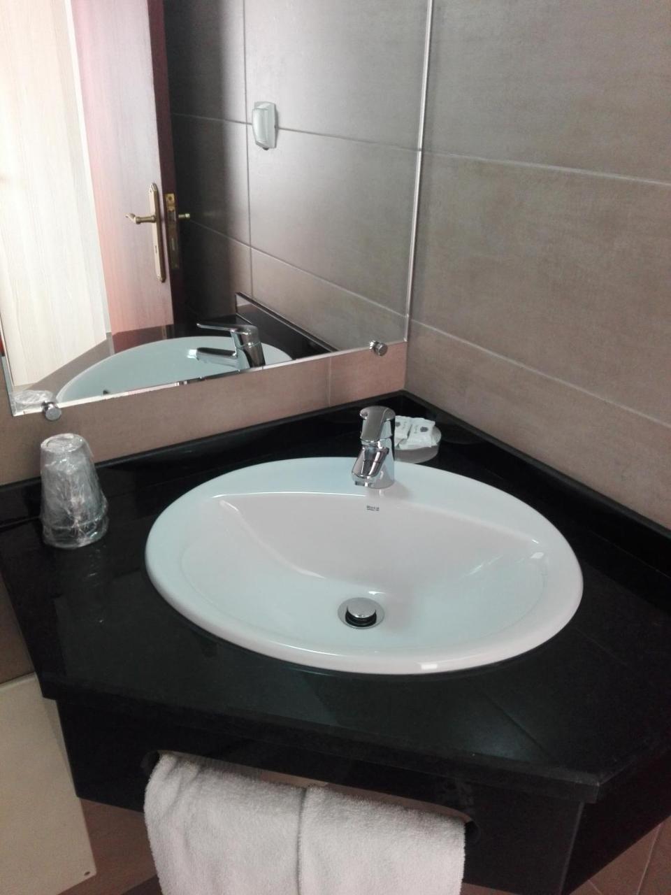 Hotel Romba Ourique Kültér fotó