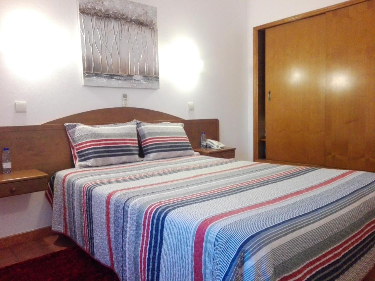 Hotel Romba Ourique Kültér fotó